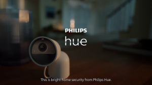 Camera Philips Hue Secure sẽ có cả phiên bản có dây và chạy bằng pin cho camera an ninh. Cũng như phụ kiện giá đỡ cho thiết bị. Thiết bị cũng sẽ nhận được cập nhật Matter như các thiết bị Philips Hue khác. Tuy nhiên, người dùng sẽ cần chờ đợi thêm vì hiện chưa có bất kỳ camera nào theo tiêu chuẩn Matter. Sản phẩm này ra mắt sẽ không có khả năng tương thích với Google Home, Amazon Alexa. Nên sẽ không thể xem trực tiếp trên các màn hình thông minh.