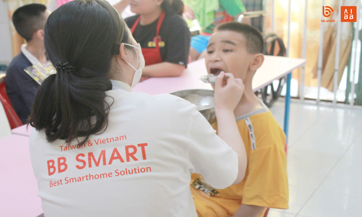 BBSMART Company participates in baby care activities at Thien Phuoc facility